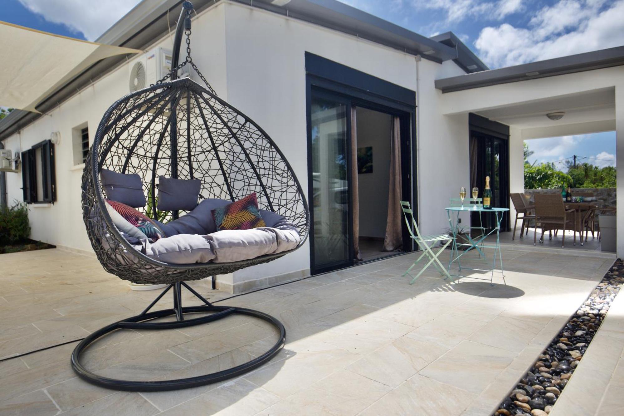 Le Beau Vallon 1- Jacuzzi Privatif Et Piscine Chauffee Partagee Saint-Benoît 외부 사진