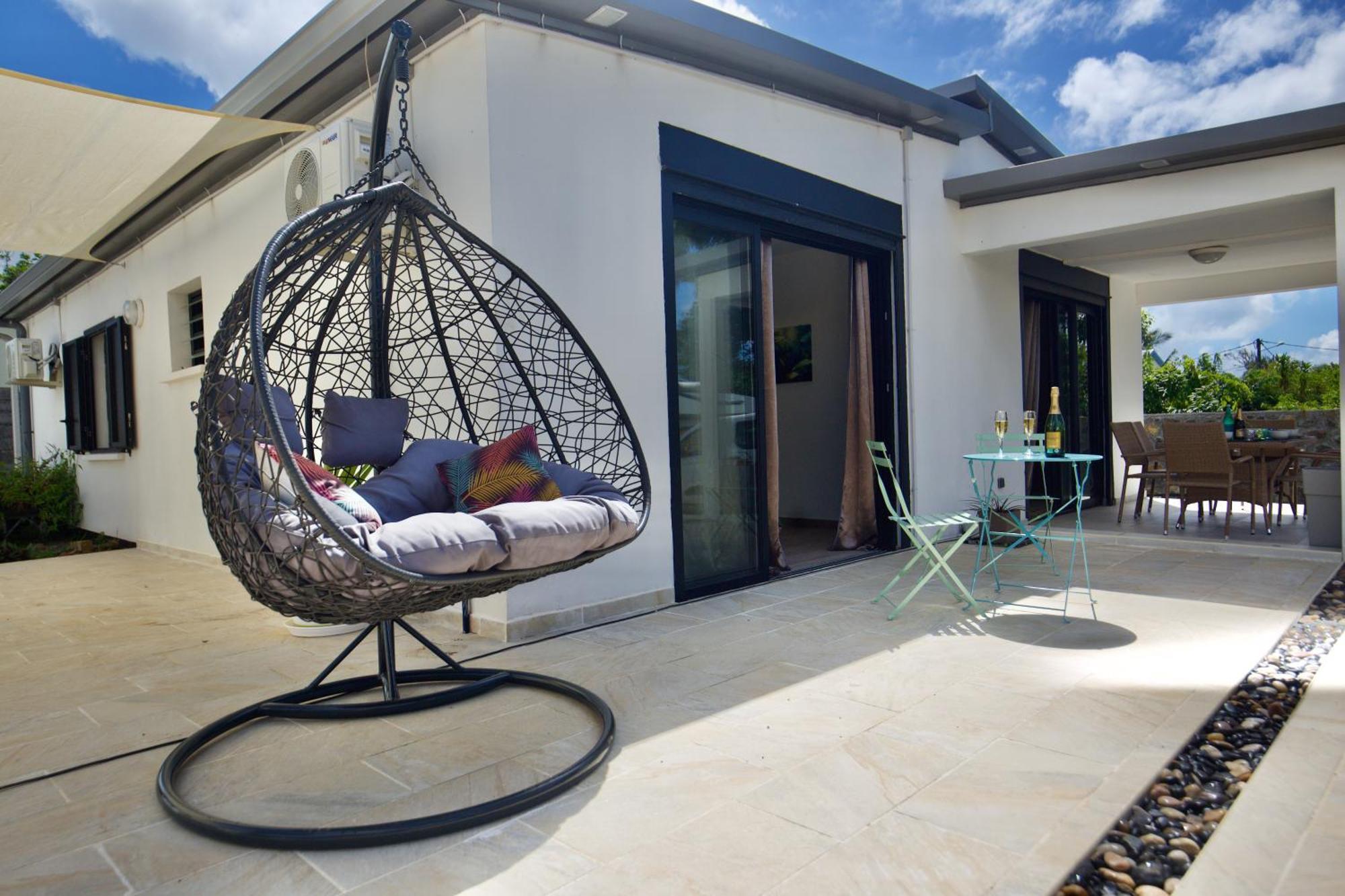 Le Beau Vallon 1- Jacuzzi Privatif Et Piscine Chauffee Partagee Saint-Benoît 외부 사진